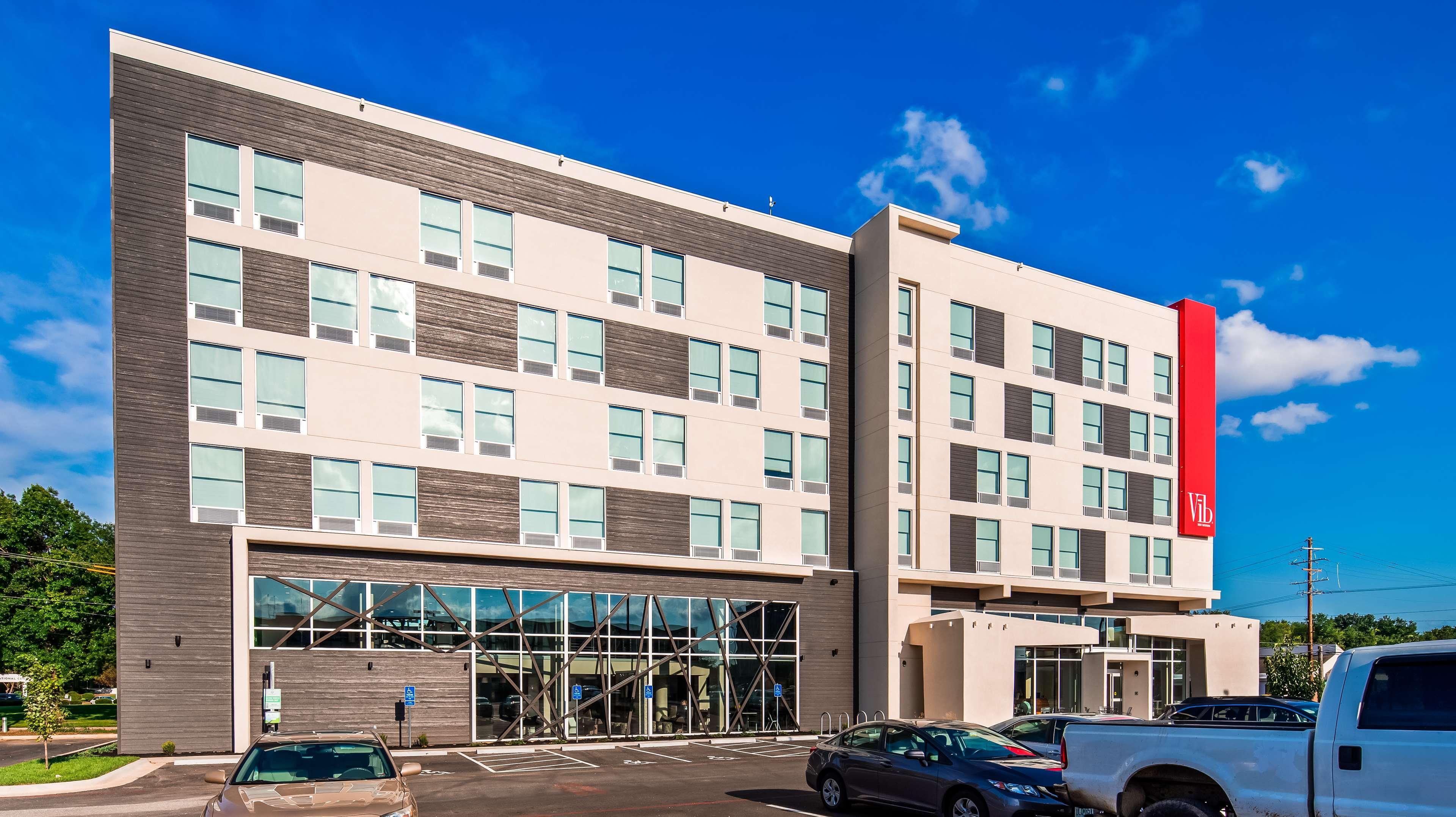 Best Western Plus - Wendover Inn Exterior photo